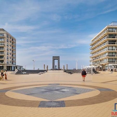 Appartement 303 Place Leopold 1Er A La Panne A 100M De La Plage Exterior foto